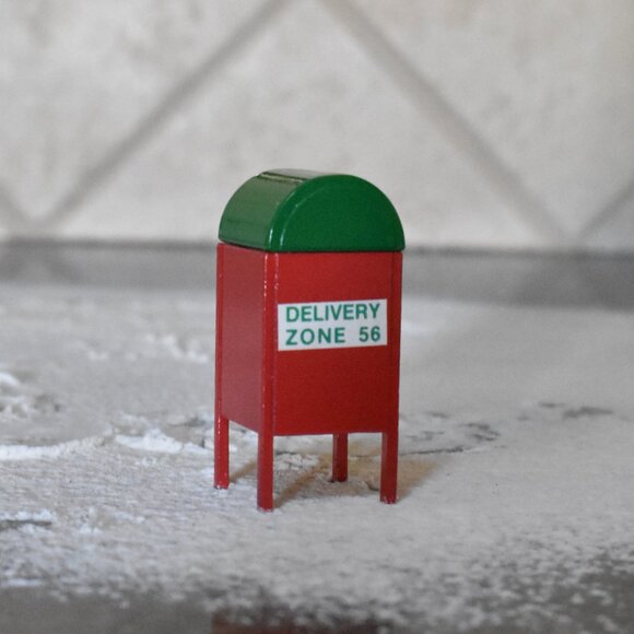 Snow Village MAIL BOX Department 56 hand Painted Metal Accessory - Picture 2 of 4